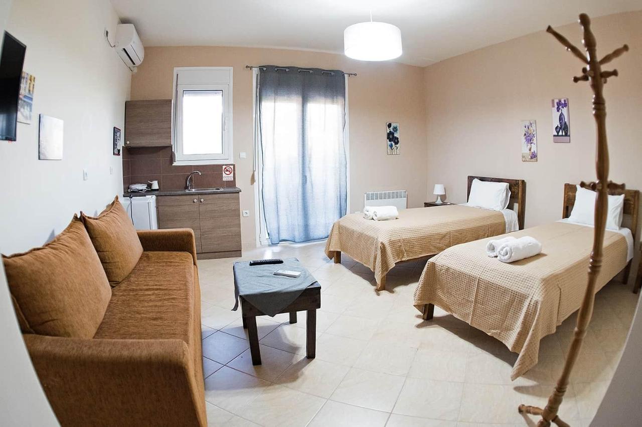 Mirmidones Anesis Apartment Agrelia Bagian luar foto