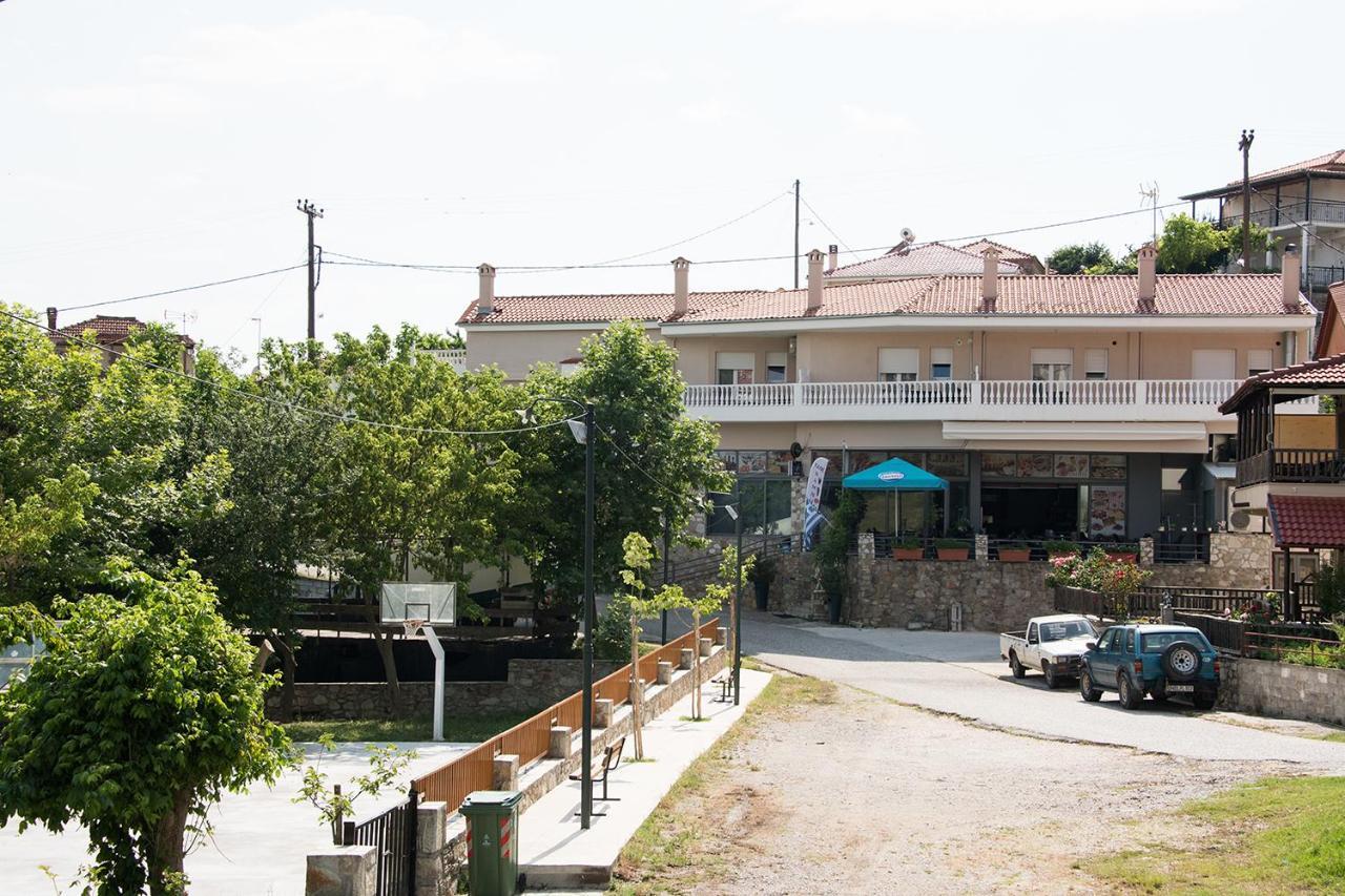 Mirmidones Anesis Apartment Agrelia Bagian luar foto