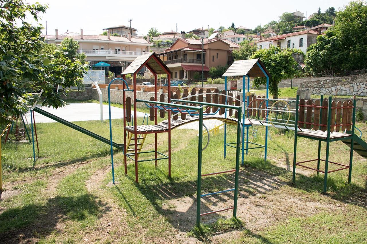 Mirmidones Anesis Apartment Agrelia Bagian luar foto